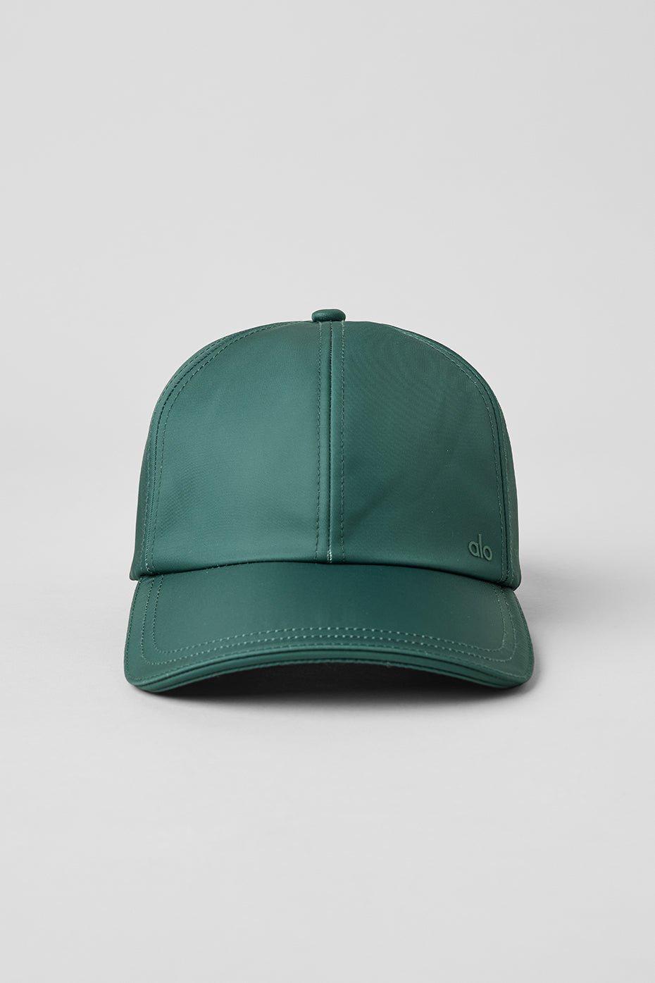 Satin Off-Duty Winter Ivy